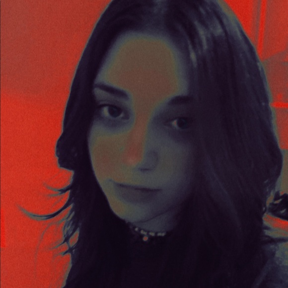 Meet your Posher, Heidi - Picture 1 of 1